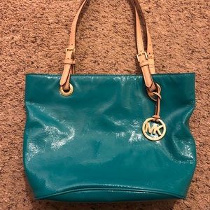 Turquoise Patent Leather Michael Kors Shoulderbag